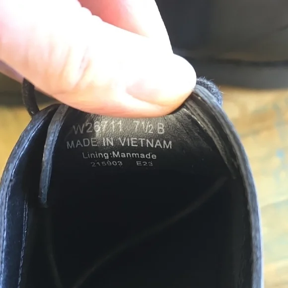 Cole Haan Men's Classic Black Oxfords - Picture 5 of 8